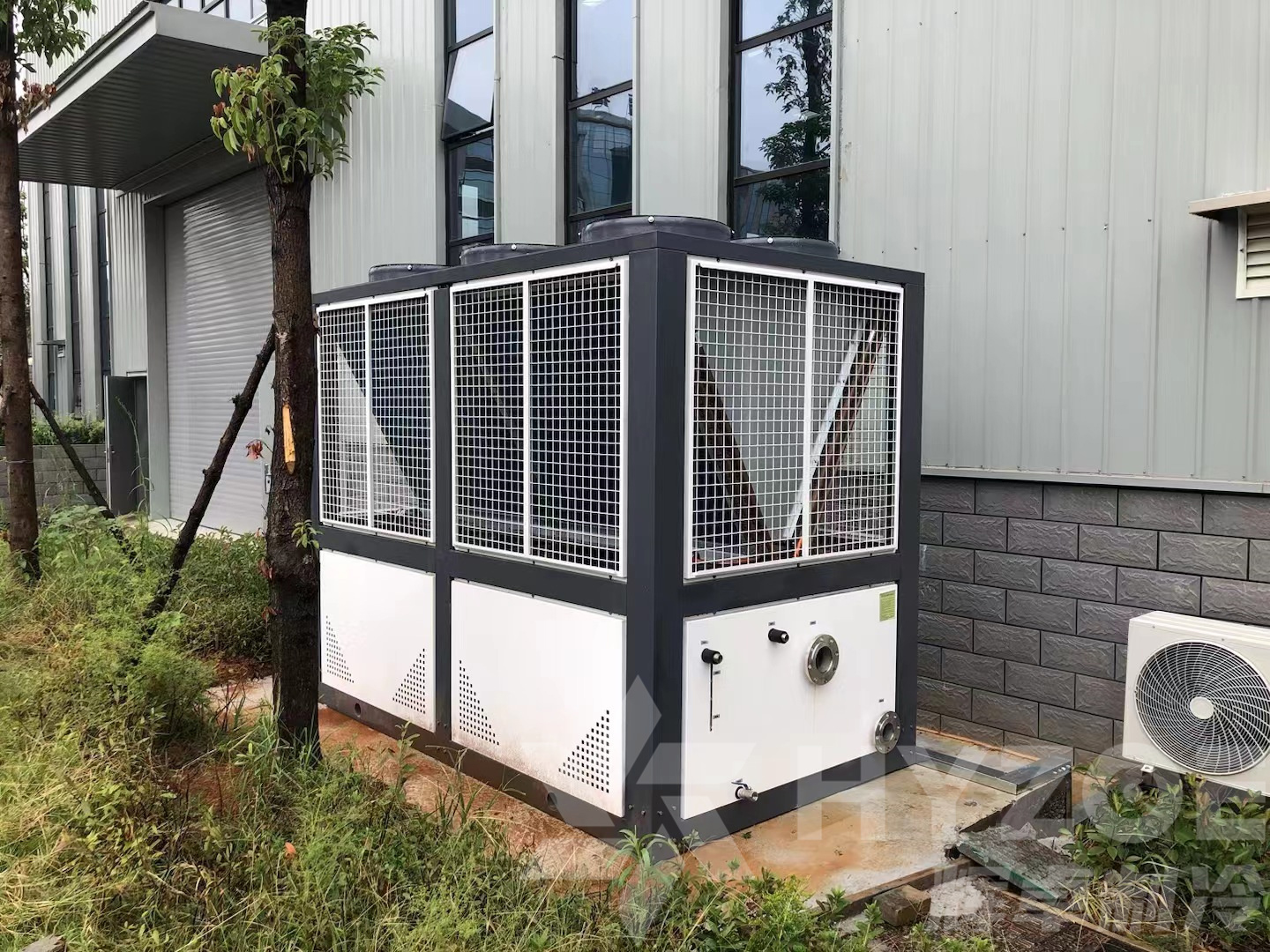 冷水機(jī) 冷水機(jī)